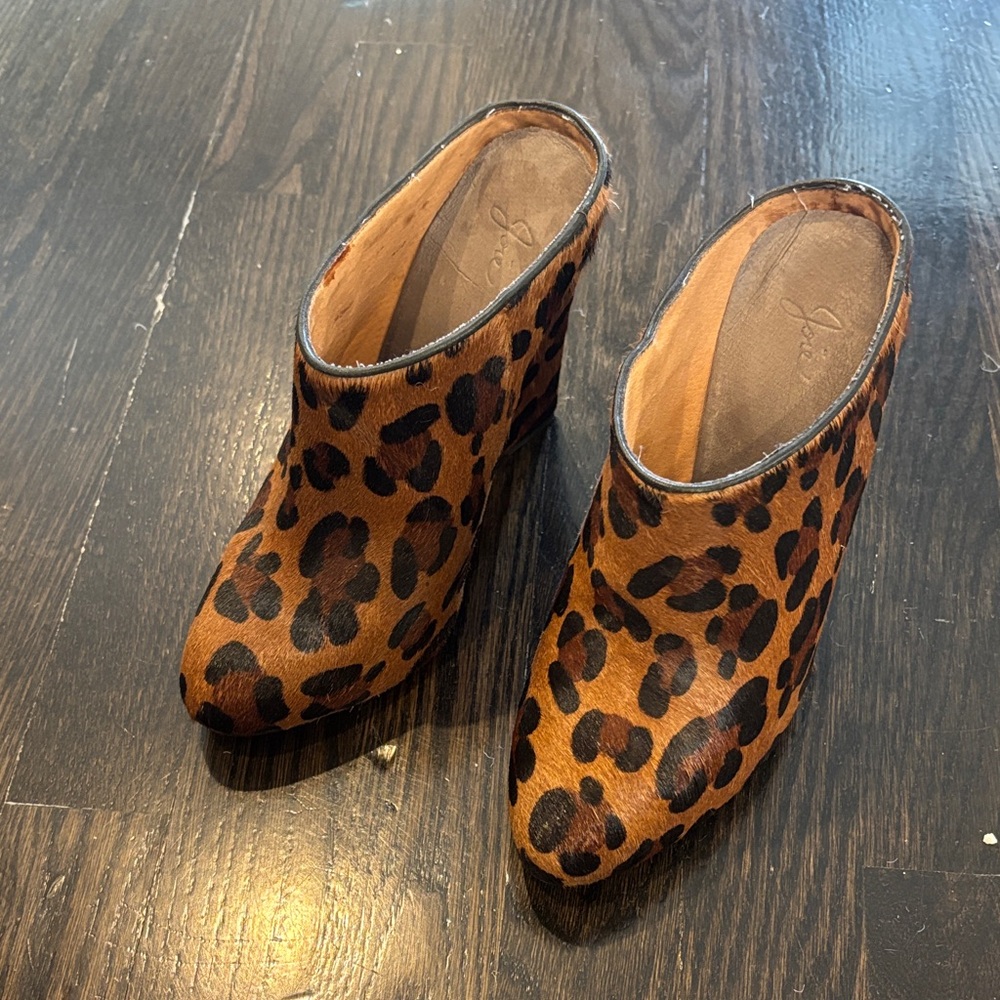 Joie Brown Leopard Print Mules PERFECT CONDITION